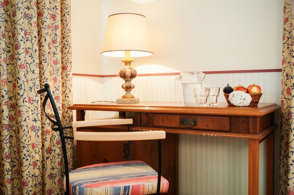 Landgasthof & Hotel Jagdhof シュトラールズント エクステリア 写真