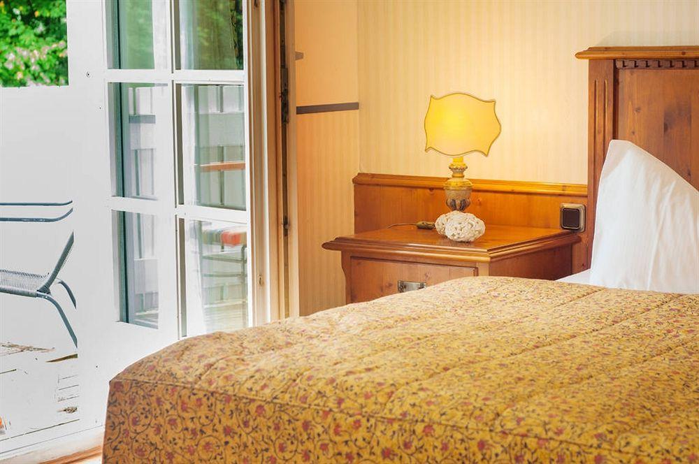 Landgasthof & Hotel Jagdhof シュトラールズント エクステリア 写真